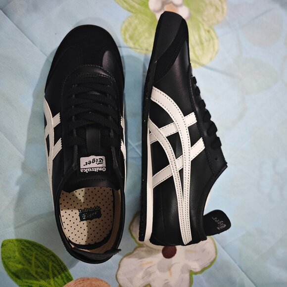 Onitsuka Tiger black slip-on sneakers - Picture 2 of 5